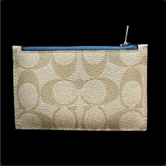 EUC Unisex Zip Card Case In Signature Canvas - Picture 4 of 4